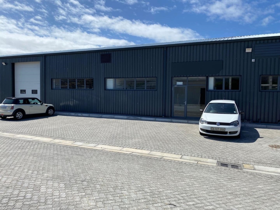 To Let Commercial Property for Rent in Retreat Western Cape